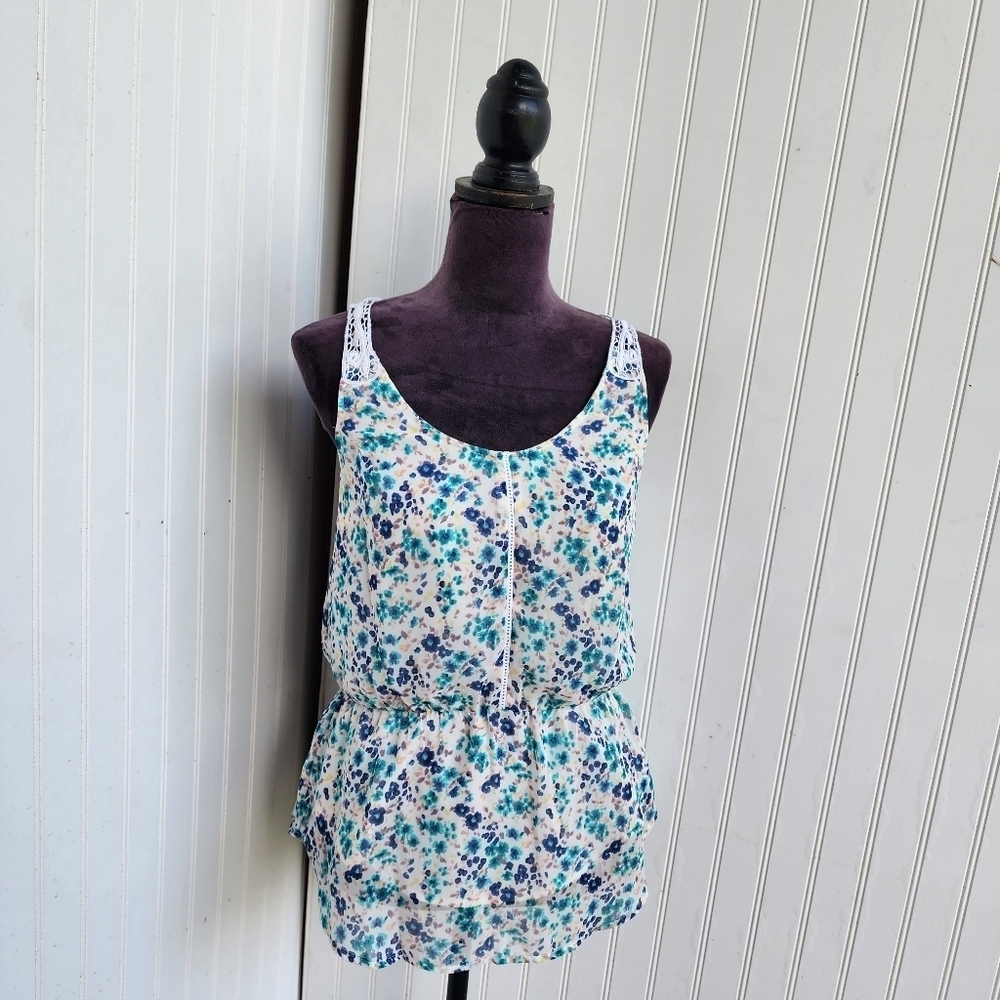 LC LAUREN CONRAD Crochet Racerback Floral Top White Blue Women’s Top Sheer Sz S - Picture 6 of 13